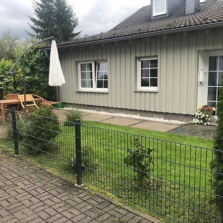 Ferienwohnung Am Rothaarsteig Бад Берлебург Екстериор снимка