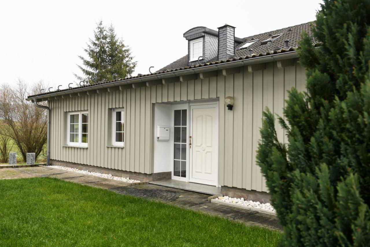 Ferienwohnung Am Rothaarsteig Бад Берлебург Екстериор снимка